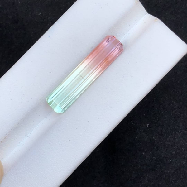 Exquisite Natural Tourmaline | 11.20 Carats - Image 2