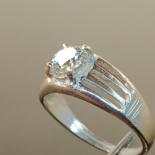 Moissanite AAA Diamond Quality Ring - Image 2