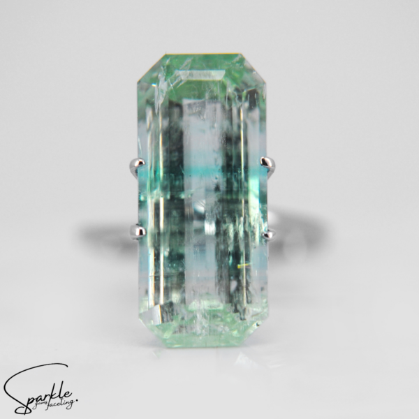 9.80 Carat Natural Emerald Ring