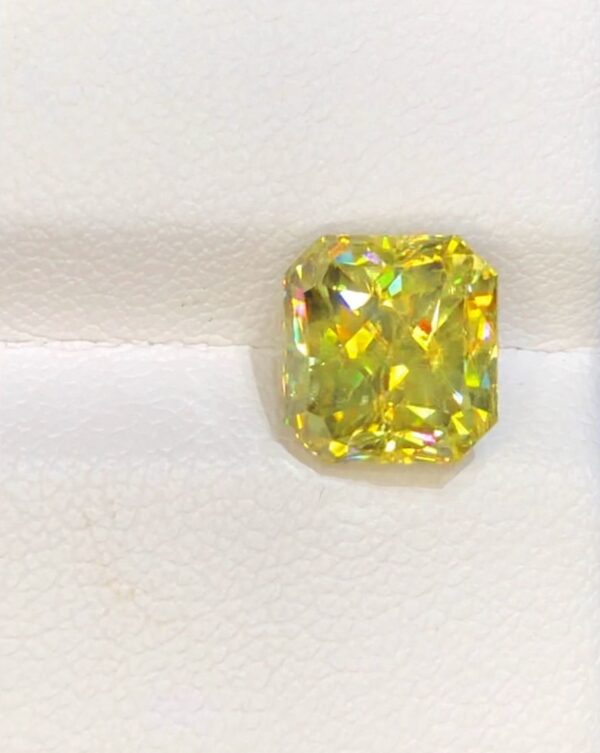 Greenish Yellow Natural ZIRKON