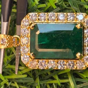 7.5 CT Emerald Diamond Necklace – 21K Gold