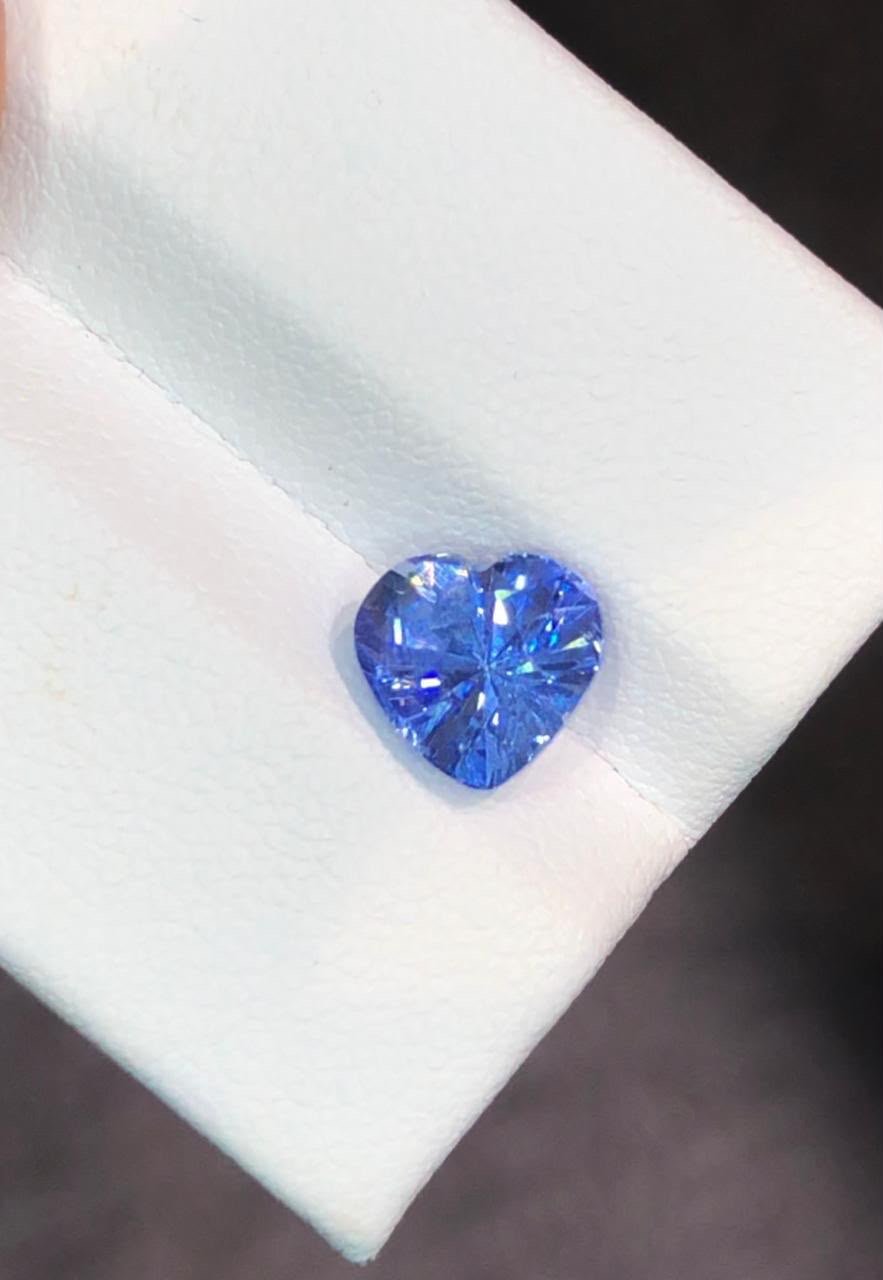 NATURAL SAPPHIRE - Image 3