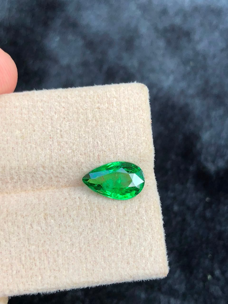 NATURAL TSAVORITE GARNET - Image 3
