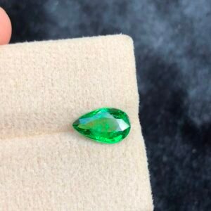 NATURAL TSAVORITE GARNET