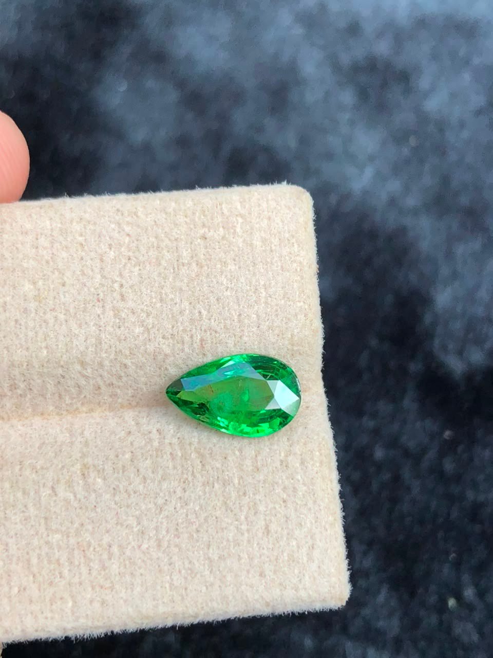 NATURAL TSAVORITE GARNET - Image 2
