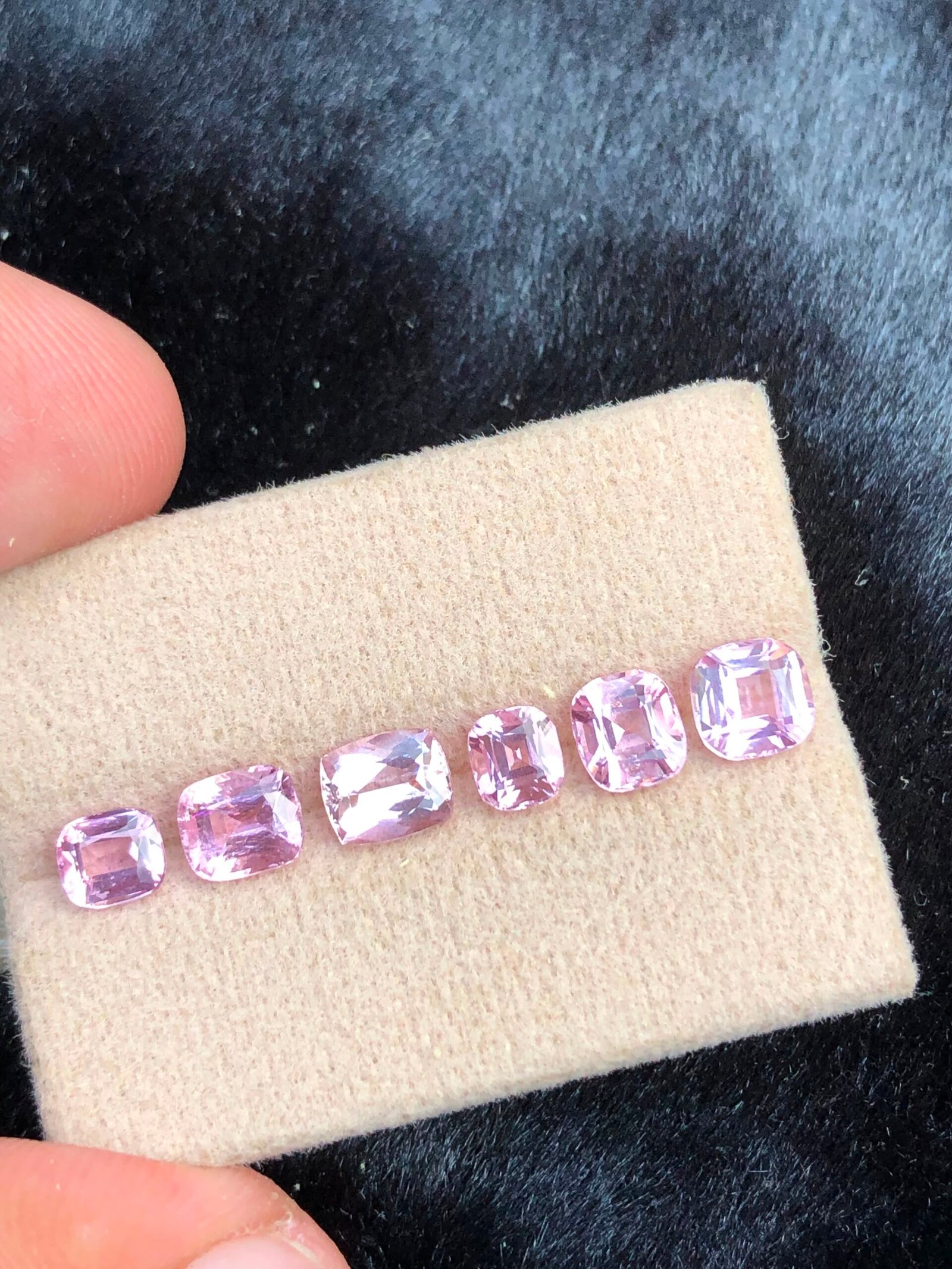NATURAL PINK TOPAZ - Image 4